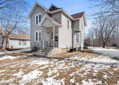 Main picture of 622 Grand St