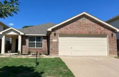 Main picture of 2141 Laughlin Rd