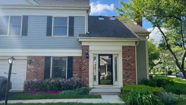 Main picture of 2460 E Towne Blvd