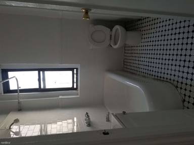 Main picture of 2746 Decatur Ave