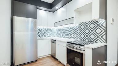 Main picture of 1079 Carroll St