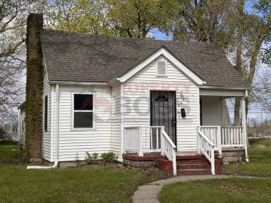 Main picture of 904 Idaho St