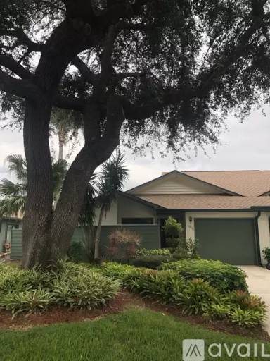 Main picture of 6816 SE Bunker Hill Dr