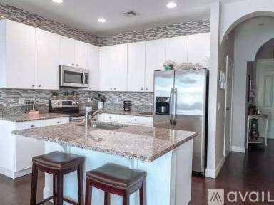 Main picture of 5387 SE Moseley Dr