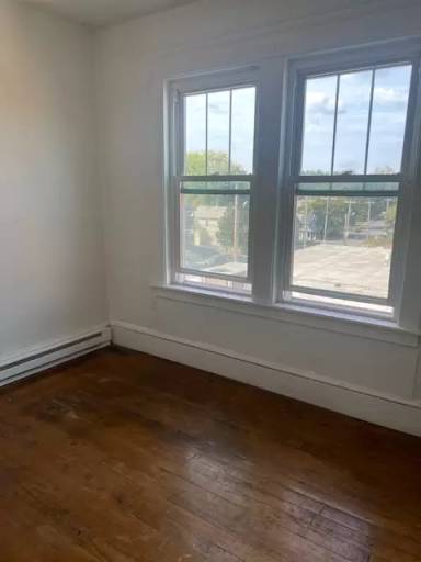 Main picture of 11 Conway St