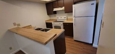 Main picture of 2367 Roundhouse Rd