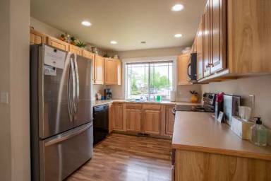 Main picture of 1900 Teal Dr