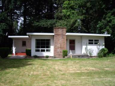 Main picture of 1935 SE 47th Ave