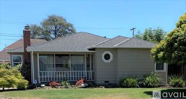 Main picture of 724 Camino Dr