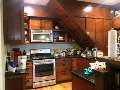 Main picture of 215 Packard St