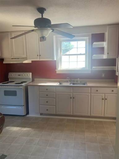 Main picture of 7403 Landsworth Ave