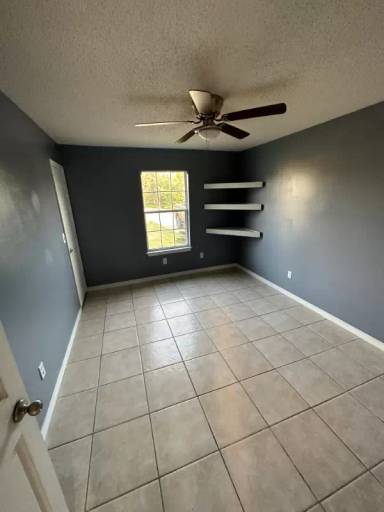 Main picture of 9382 E River Dr