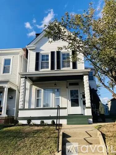Main picture of 1105 E Breckinridge St