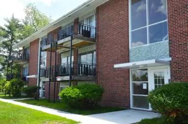 Main picture of 2409 Louise Ave