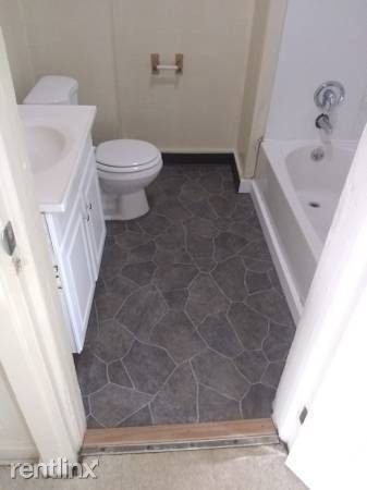 Main picture of 31 Grape St & 86 Campbell St Apartments