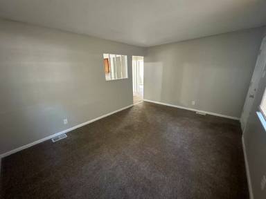 Main picture of 306 Mueller Ave