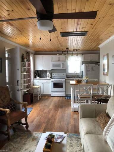Main picture of 1517 Cypress Ave