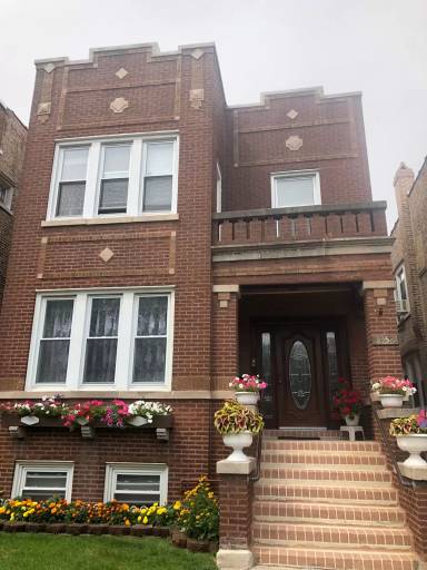 Main picture of 3330 N Springfield Ave