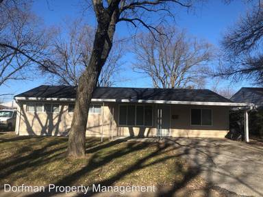 Main picture of 6622 E 47th St