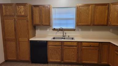 Main picture of 104 SE 21st St