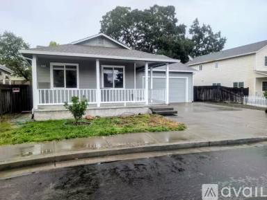 Main picture of 910 Starr Creek Ct