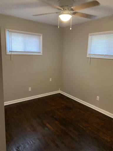 Main picture of 112 Elm St