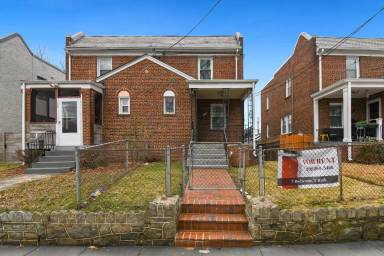 Main picture of 4232 14th St NE