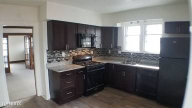 Main picture of 1429 S 79th St