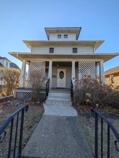 Main picture of 1612 35th St