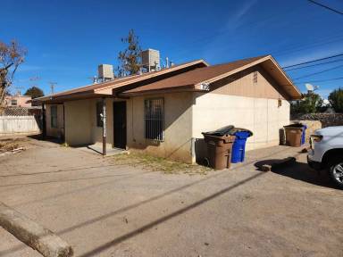 Main picture of 708 N Armijo St