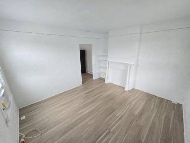 Main picture of 821 Mt Vernon Ave