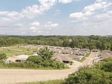 Main picture of Shady Heights