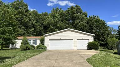Main picture of 4619 S College Dr