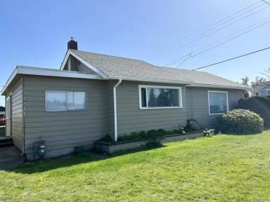 Main picture of 310 Nooksack Ave