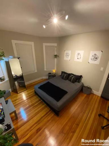Main picture of 429 Medford St