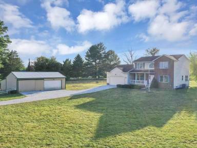 Main picture of 2453 Ryan Rd