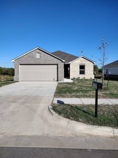 Main picture of 1201 Chuck Wagon Dr
