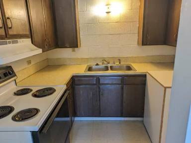 Main picture of 1051 S 4 Ave