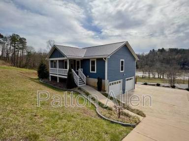 Main picture of 207 Riverside View Dr