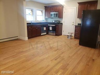 Main picture of 131 Walnut St