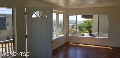Main picture of 5828 Riley St