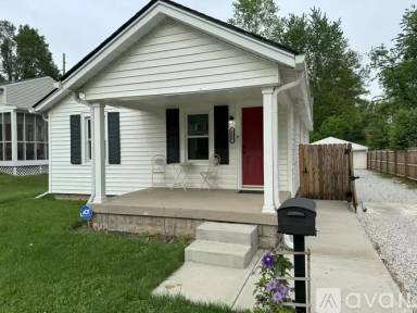 Main picture of 6047 Compton St