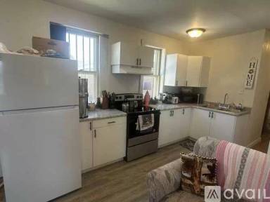 Main picture of 402 N Maryville St