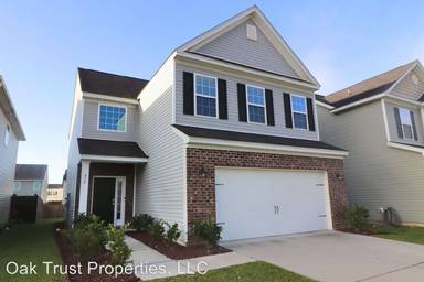 Main picture of 456 Whispering Breeze Ln