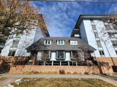 Main picture of Dorchester Condominiums