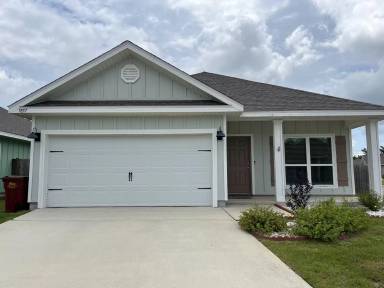 Main picture of 5857 Danbury Blvd