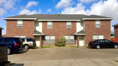 Main picture of 5806 Redstone Dr