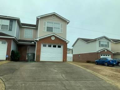 Main picture of Dunwoody Subdivision