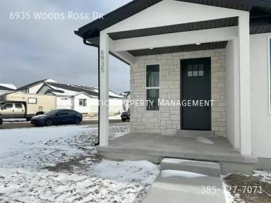 Main picture of 6935 Woods Rose Dr