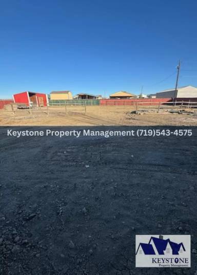 Main picture of 2220 Aquarius St